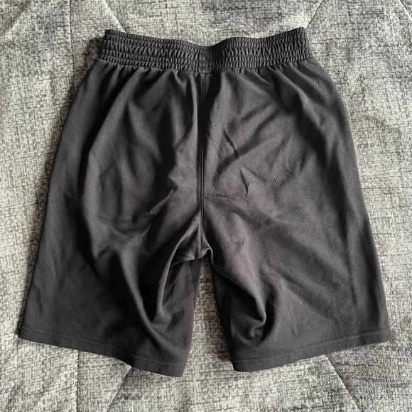 Puma Shorts - Picture 2 of 2